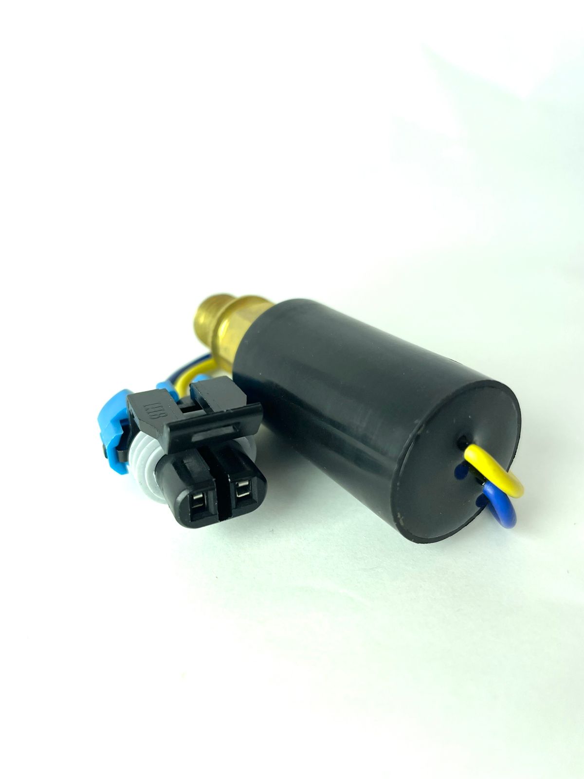 Z3942 - SENSOR DE PRESSÃO DO ÓLEO DA TRANSMISSÃO - TRATOR - JOHN DEERE: RE212878